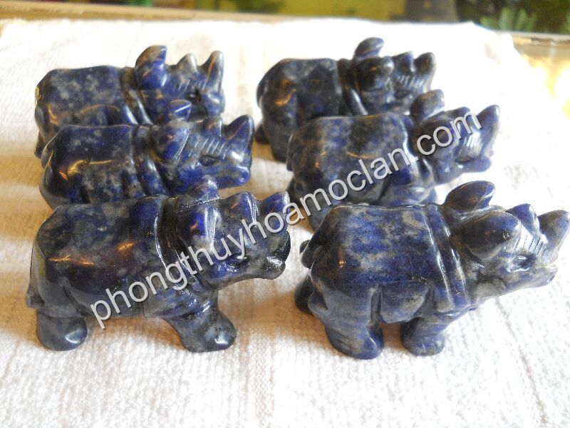 Tê Giác Phong Thuỷ đá lapis lazuli