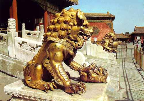 tượng sư tử ở Tử Cấm Thành Trung Quốc