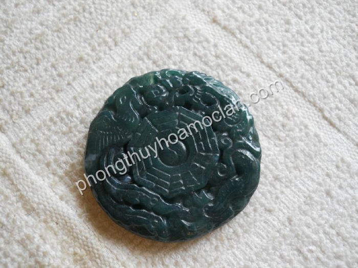 mat-Rong-Phung-bat-quai-da-chalcedony-xanh