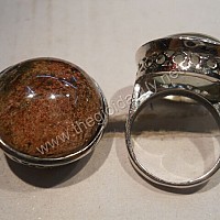 Nhẫn đá Rhodonite Bạc xi vàng trắng